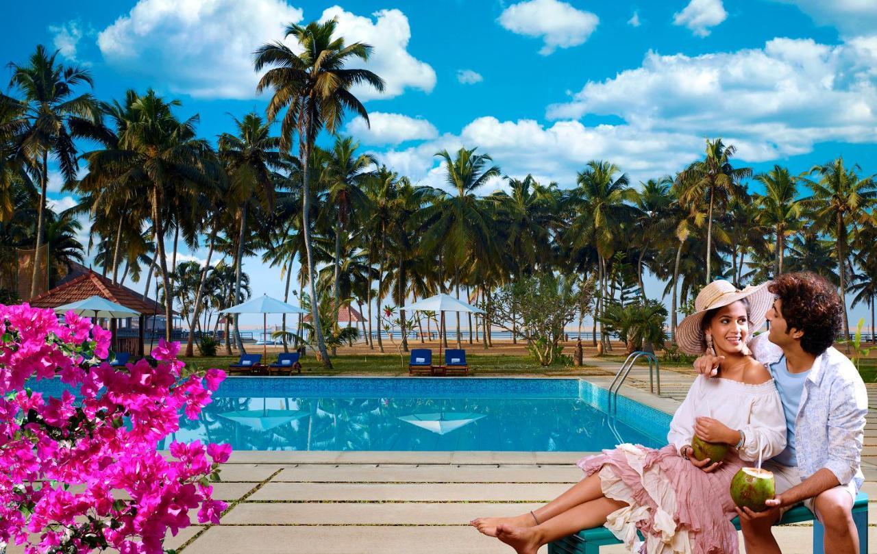 Estuary Sarovar Portico Poovar Exterior foto